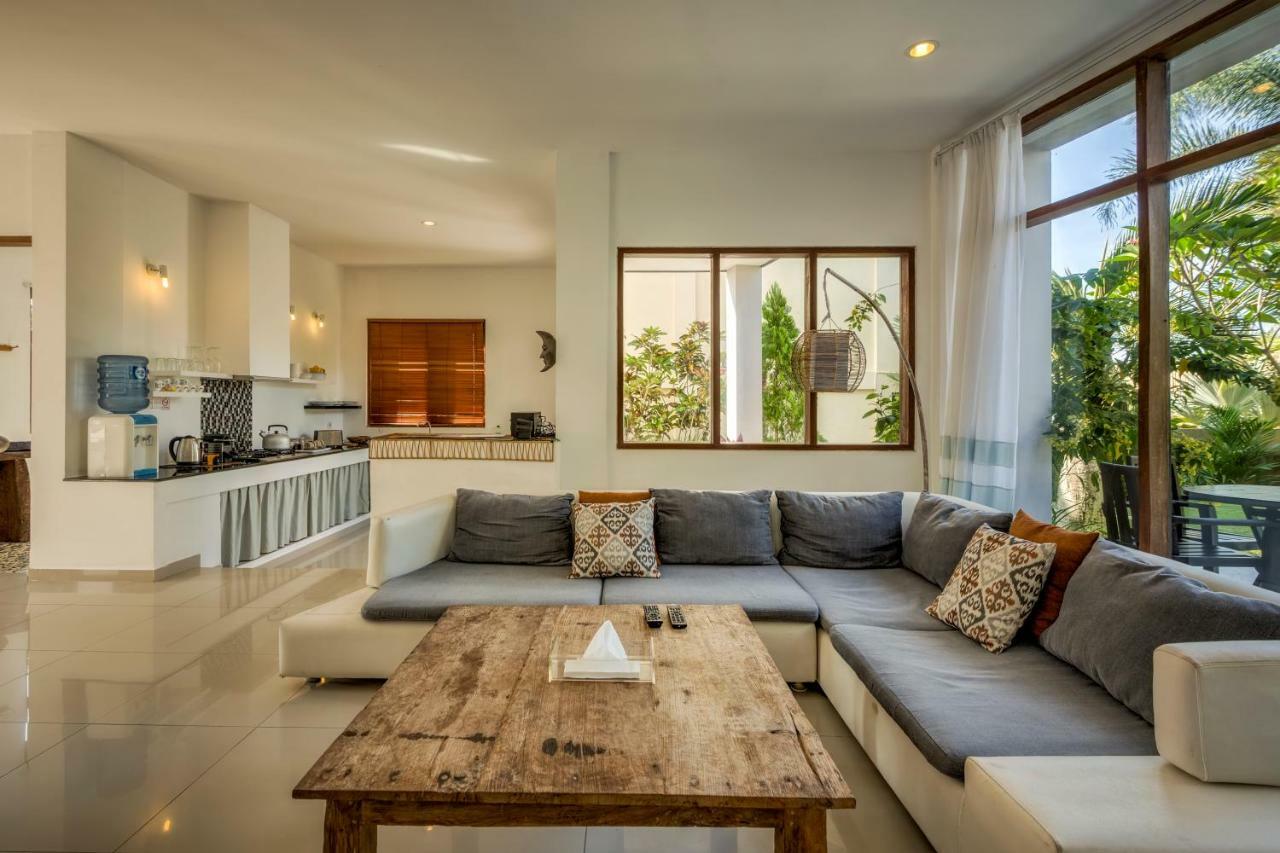 Balian Surf Villas Selemadeg  Esterno foto