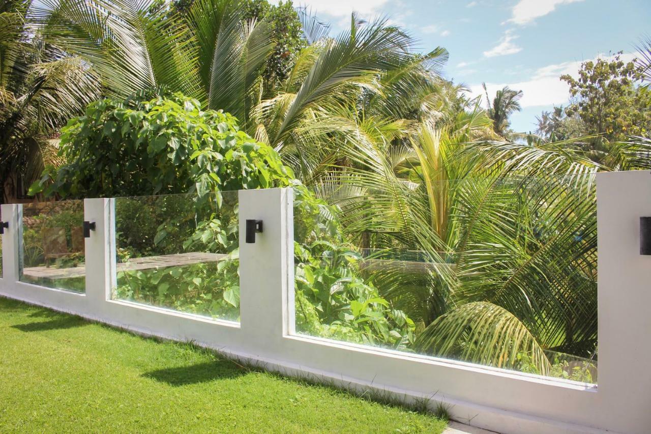 Balian Surf Villas Selemadeg  Esterno foto